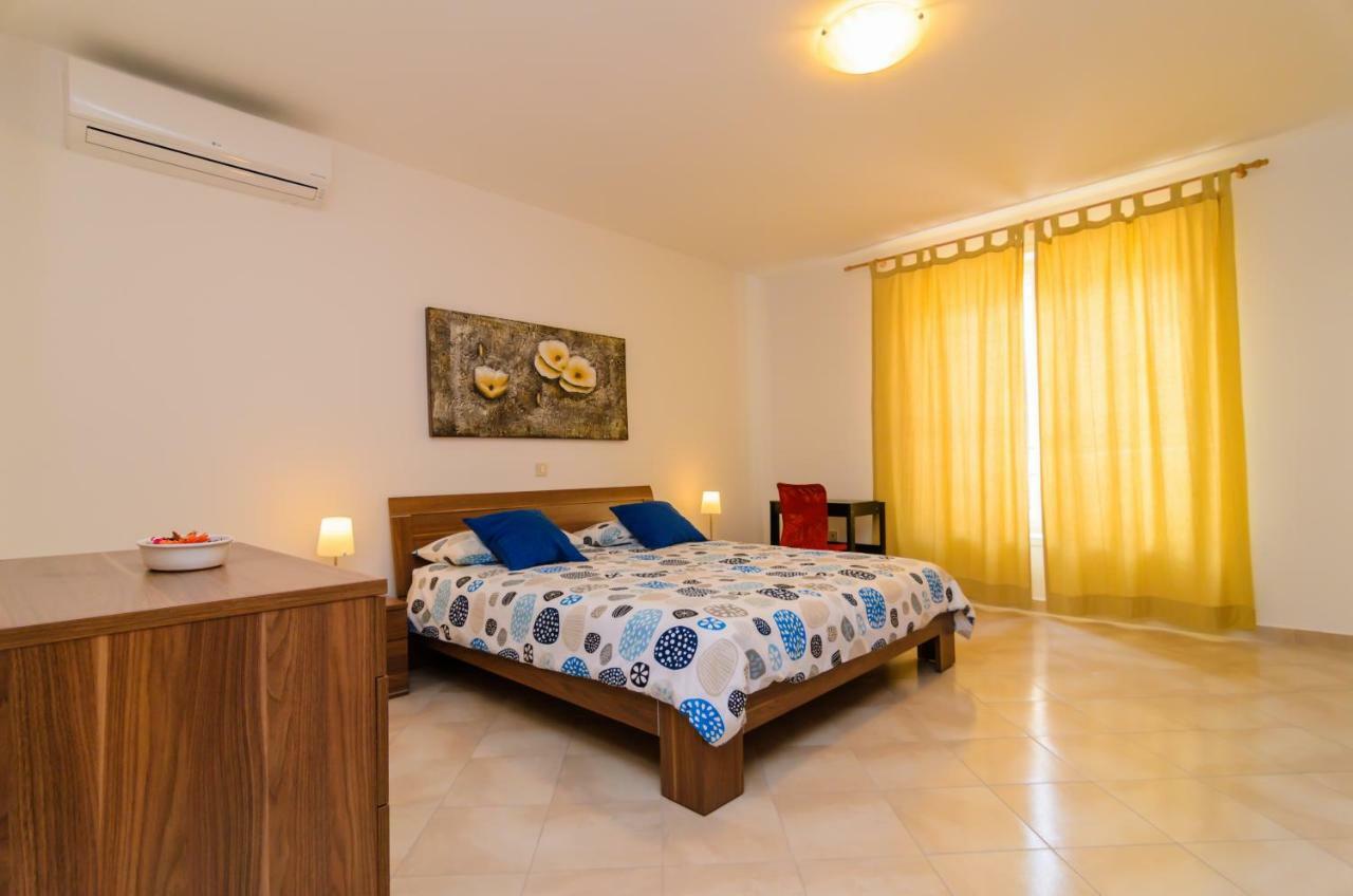 Ornella Apartment *